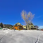 Mountaineer Manor