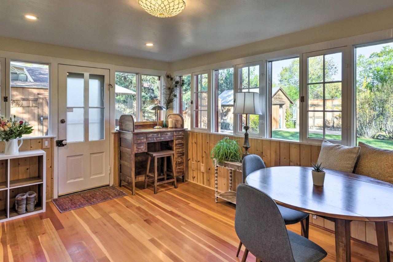 - Steps To Dine, Shop And Hike! * Carbondale