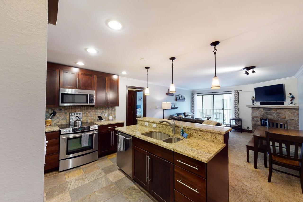 West G3 Apartment