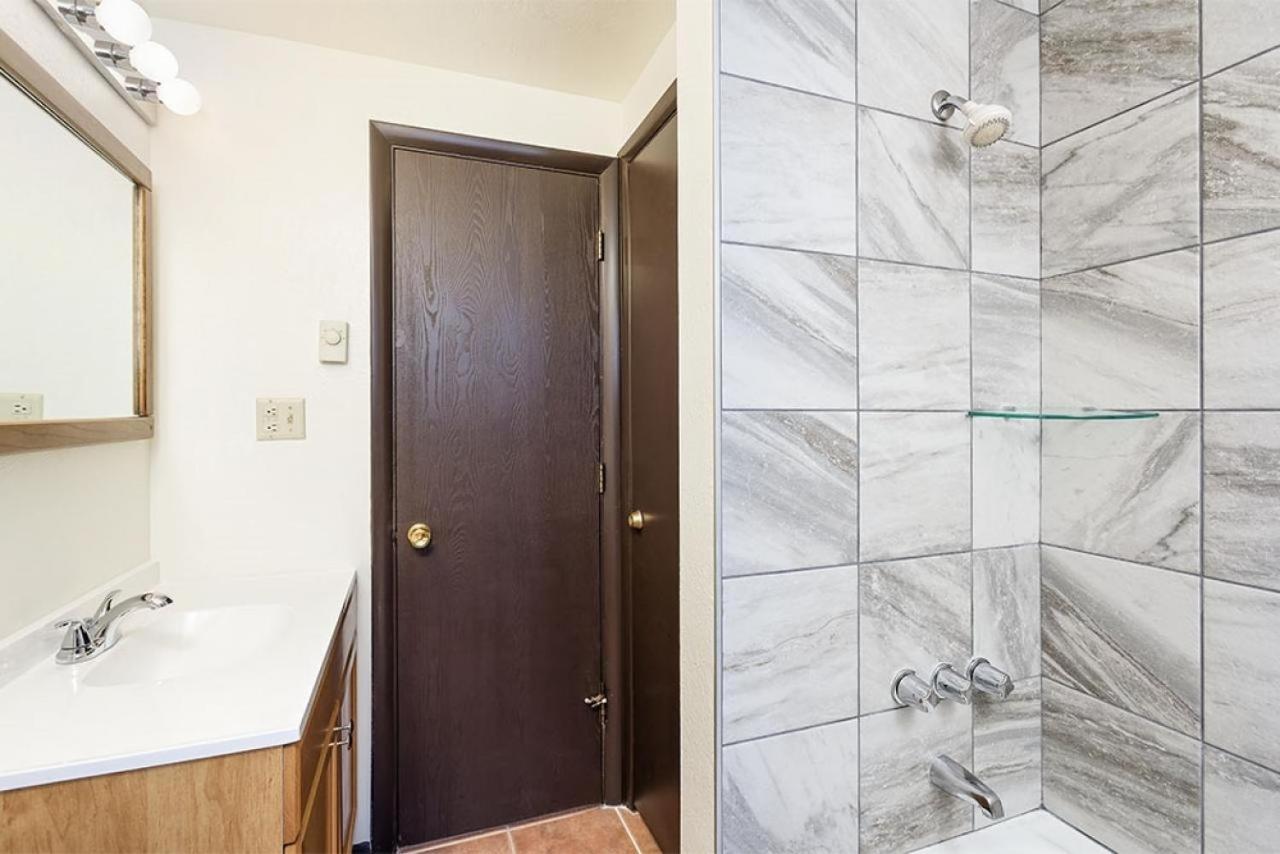 Silverglo 104, Budget-friendly Close To Downtown, Full Kitchen, New Bathroom * Aspen