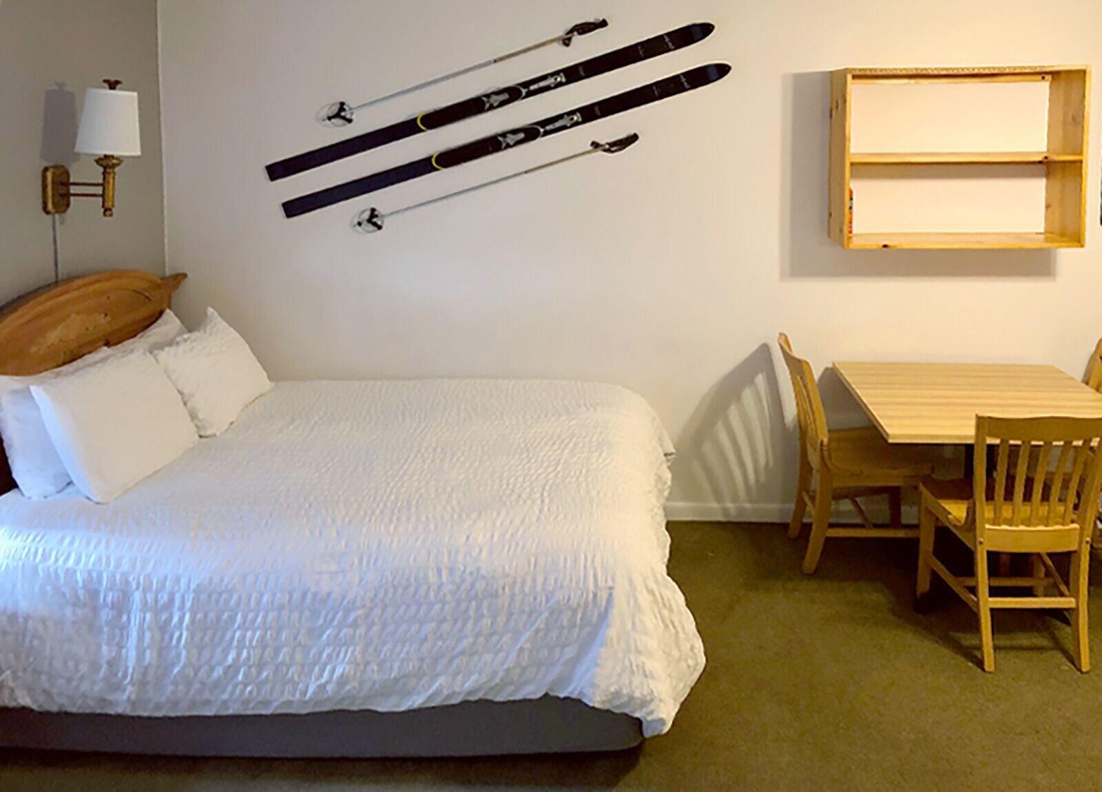 Tyrolean Lodge *