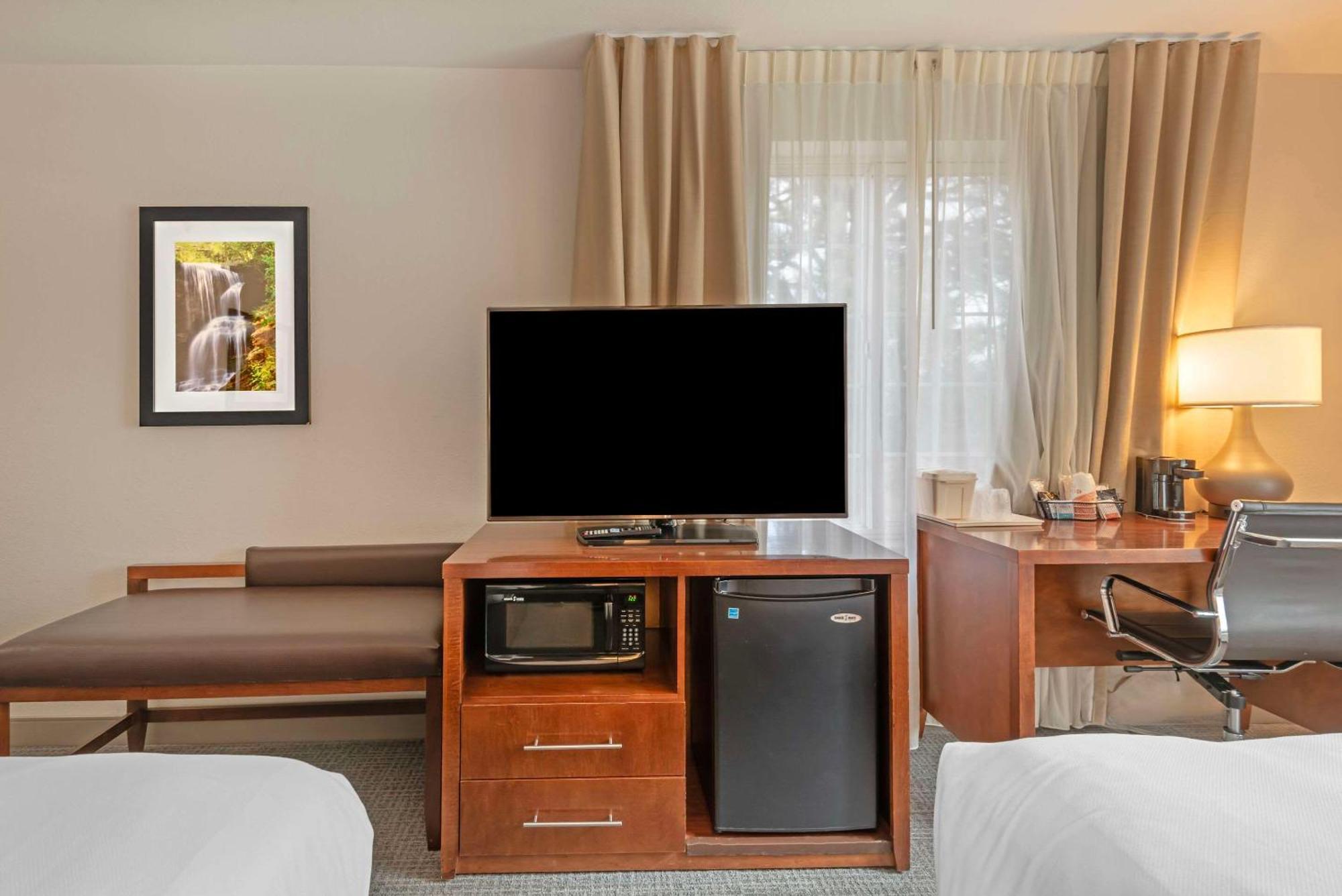Comfort & On The Roaring Fork 2* Carbondale