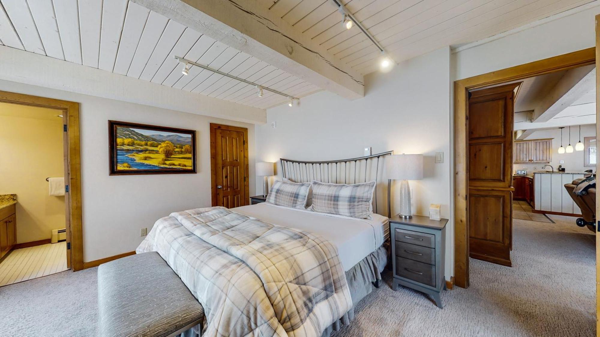 Of The Village - Coraltree Collection Resort Snowmass Village