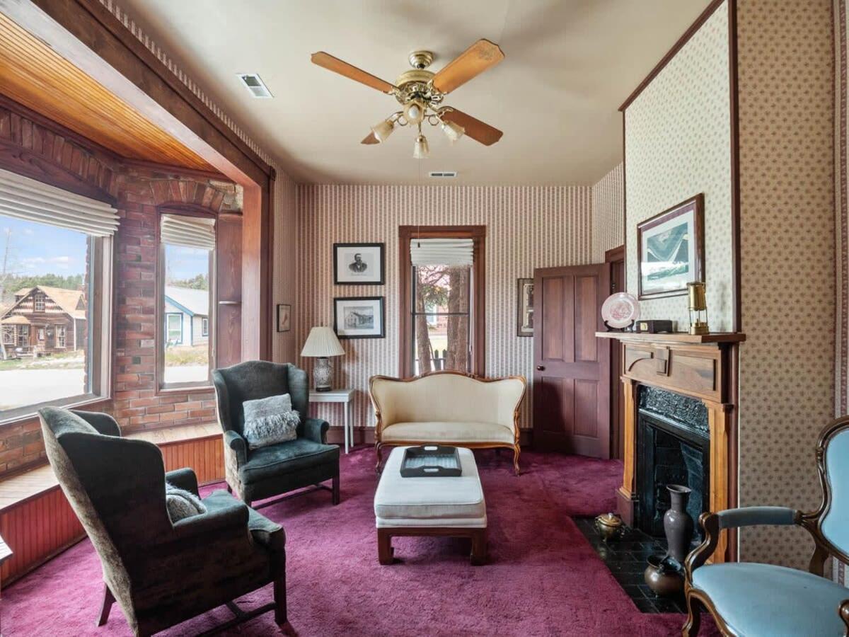 The Red Brick House Holiday home Leadville