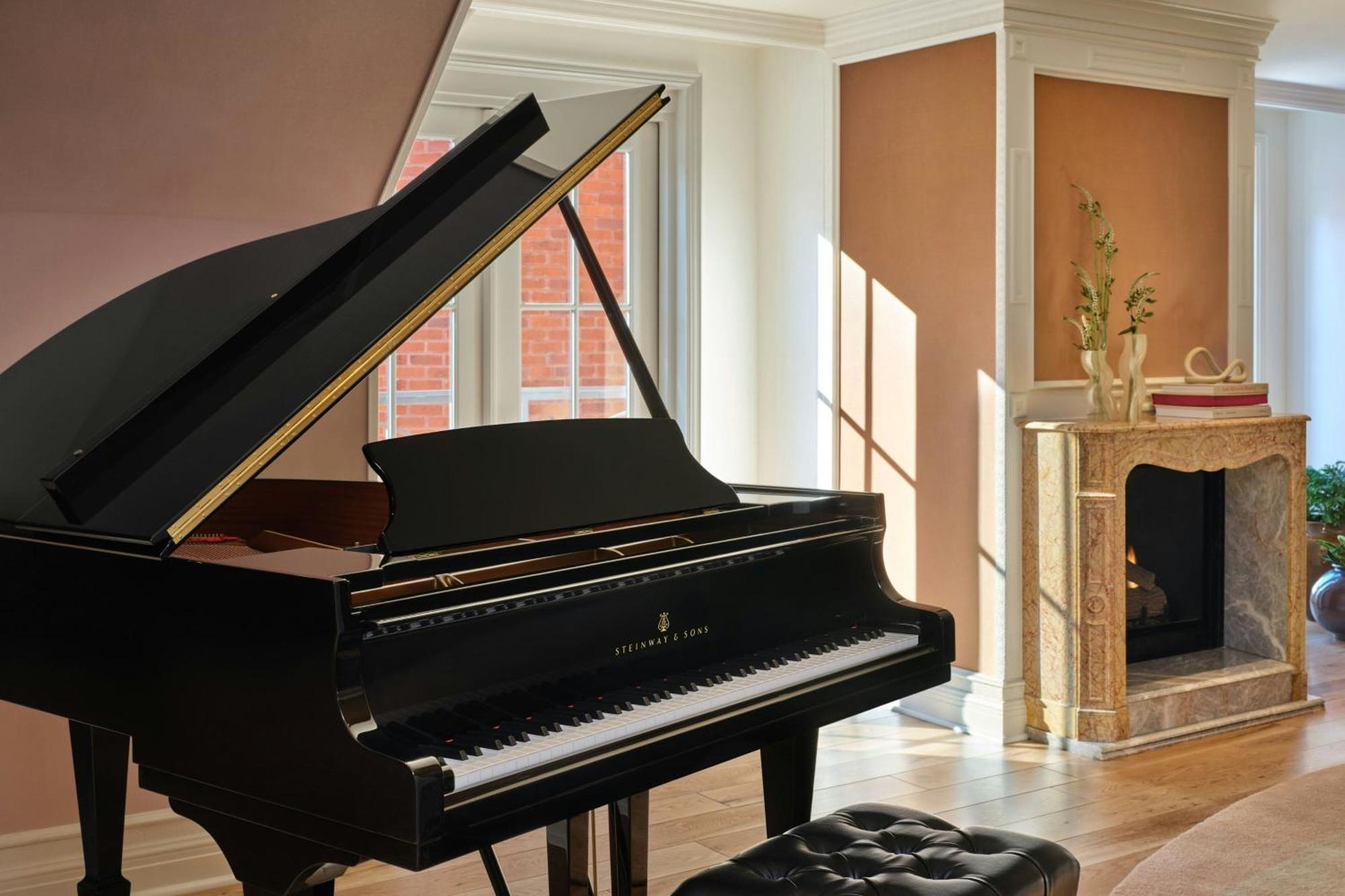 St. Regis 5*