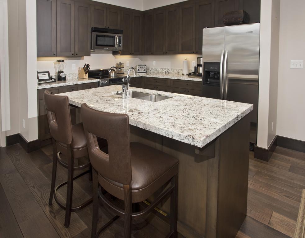 Westin Riverfront Penthouse Aparthotel 5*