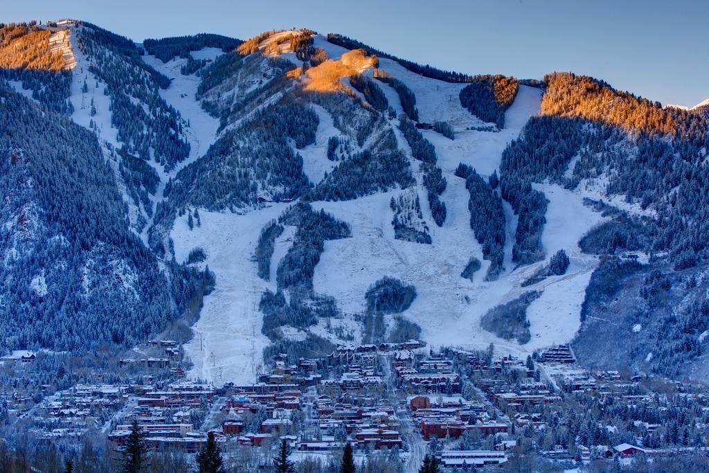 Resort The Little Nell Aspen