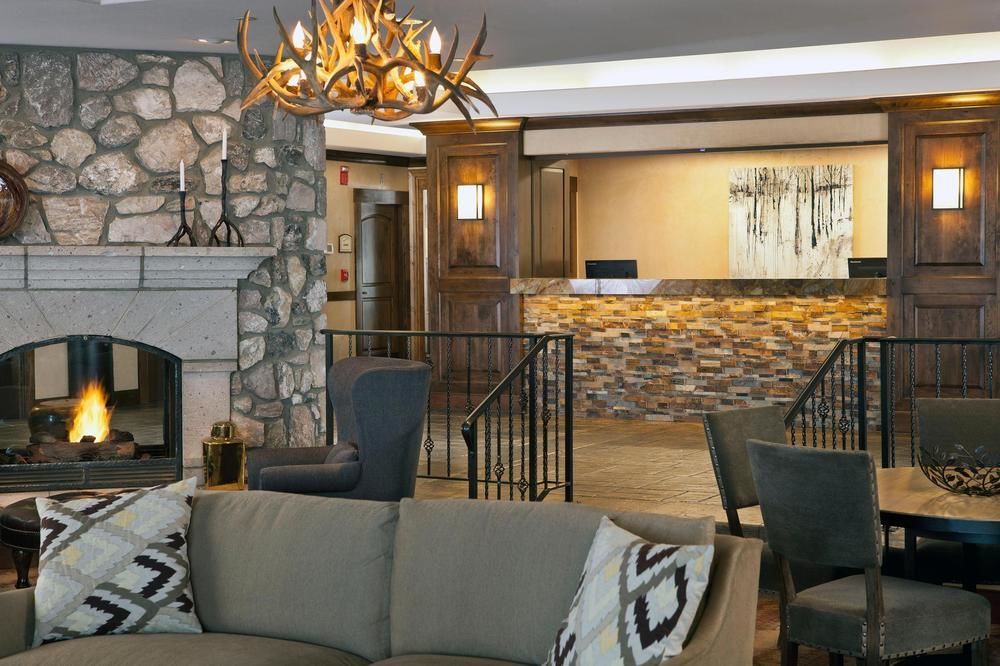 Borders By East West Hospitality Aparthotel Beaver Creek