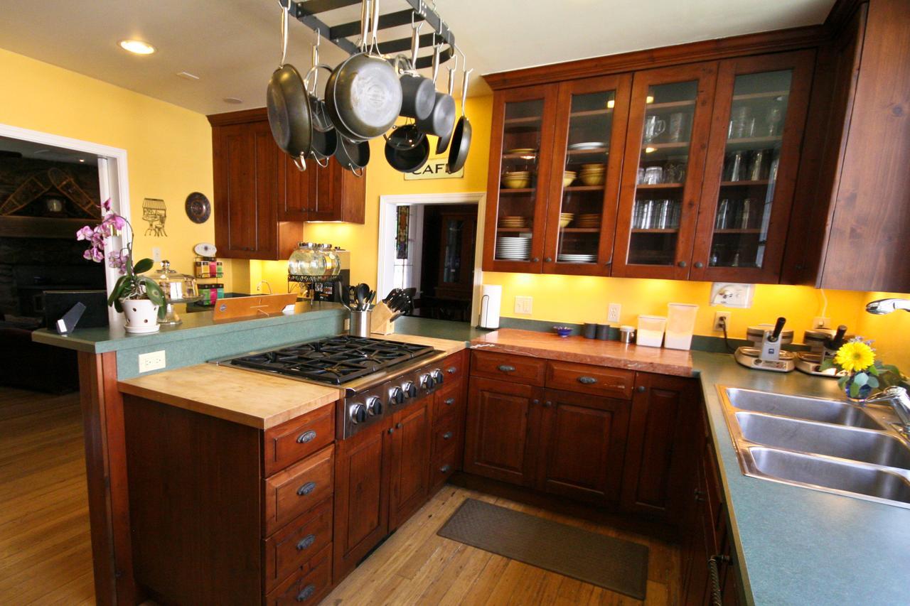 Bed & Breakfast Purple Mountain &