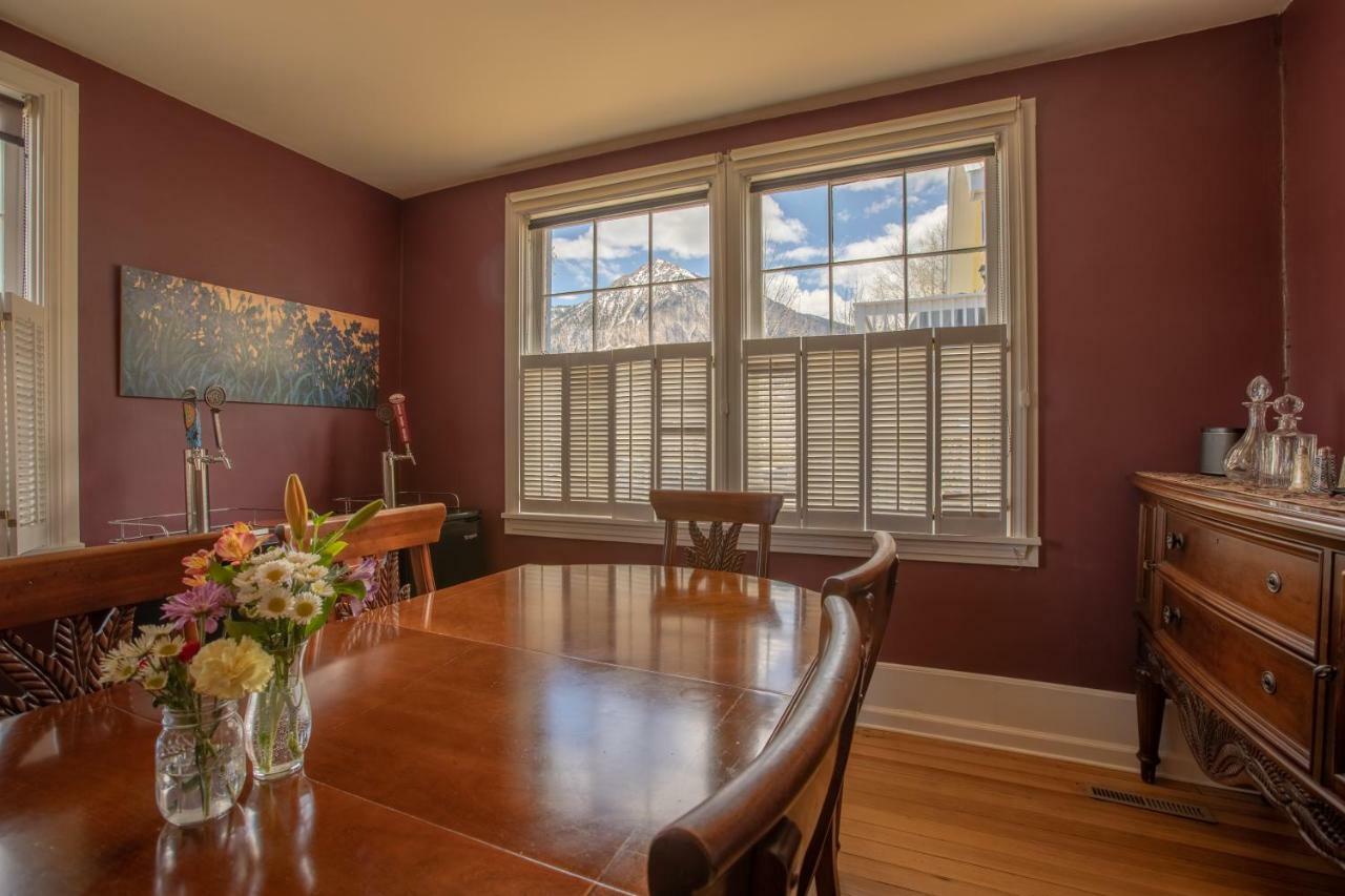 Bed & Breakfast Purple Mountain &